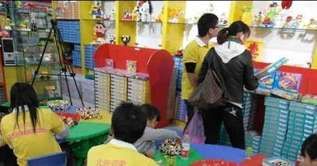 儿童玩具加盟价格_山西商场开大树儿童加盟店赚钱_广东中山市儿童玩具加盟生产供应.
